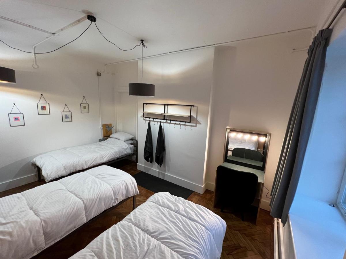The Bristol Wing Hostel Luaran gambar